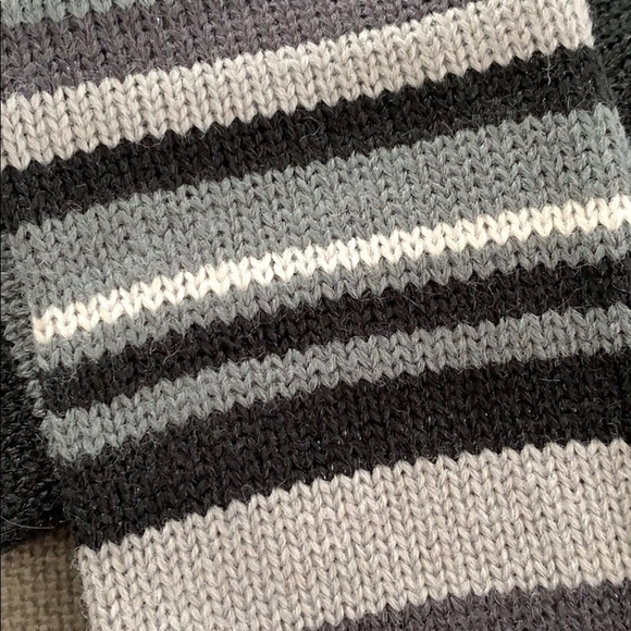 Kensie striped knit gloves. - Picture 7 of 9